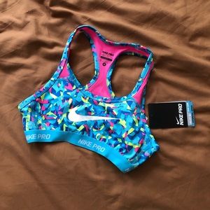 Nike Girls size m sports bra in neon colors